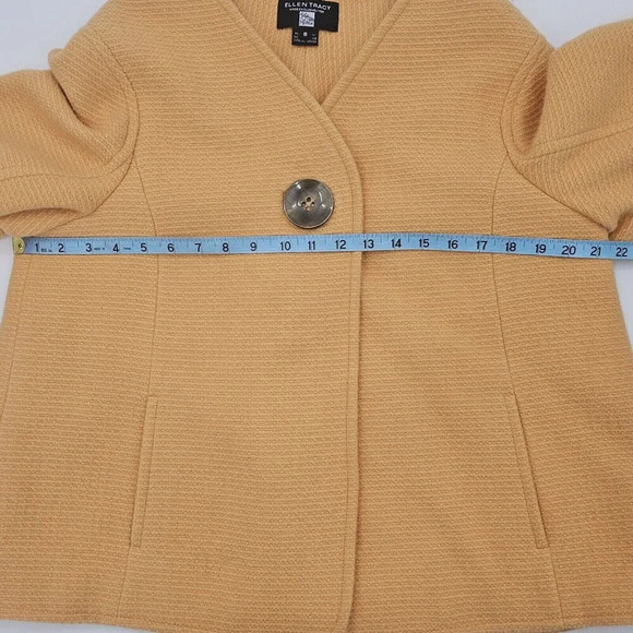 Ellen Tracy Mustard Yellow Angora & Wool Blend One Button Coat Sz 8 Pockets - Picture 6 of 7